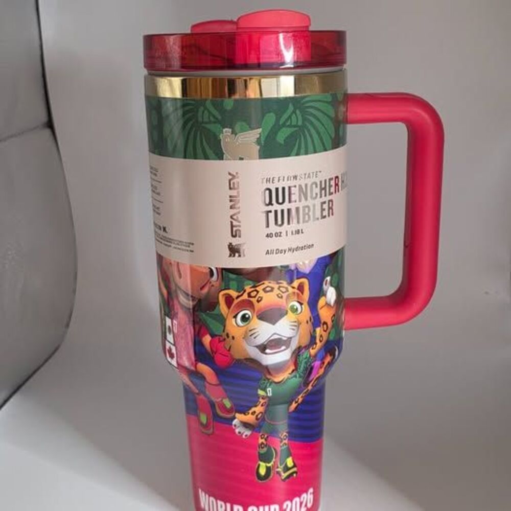 Stanley FIFA World Cup 2026 Quencher H2.0 40oz Tumbler 1 Green and 1 Red - Picture 8 of 9